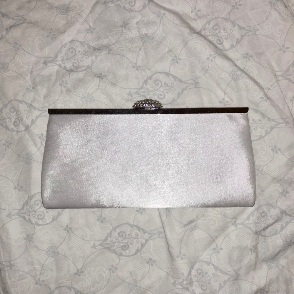 White Clutch